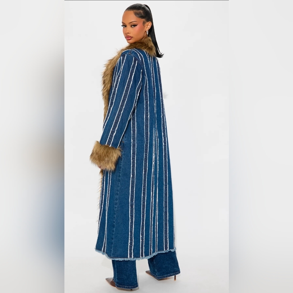 Blue Denim Coat with Faux Fur Trim Sz L - Picture 3 of 4